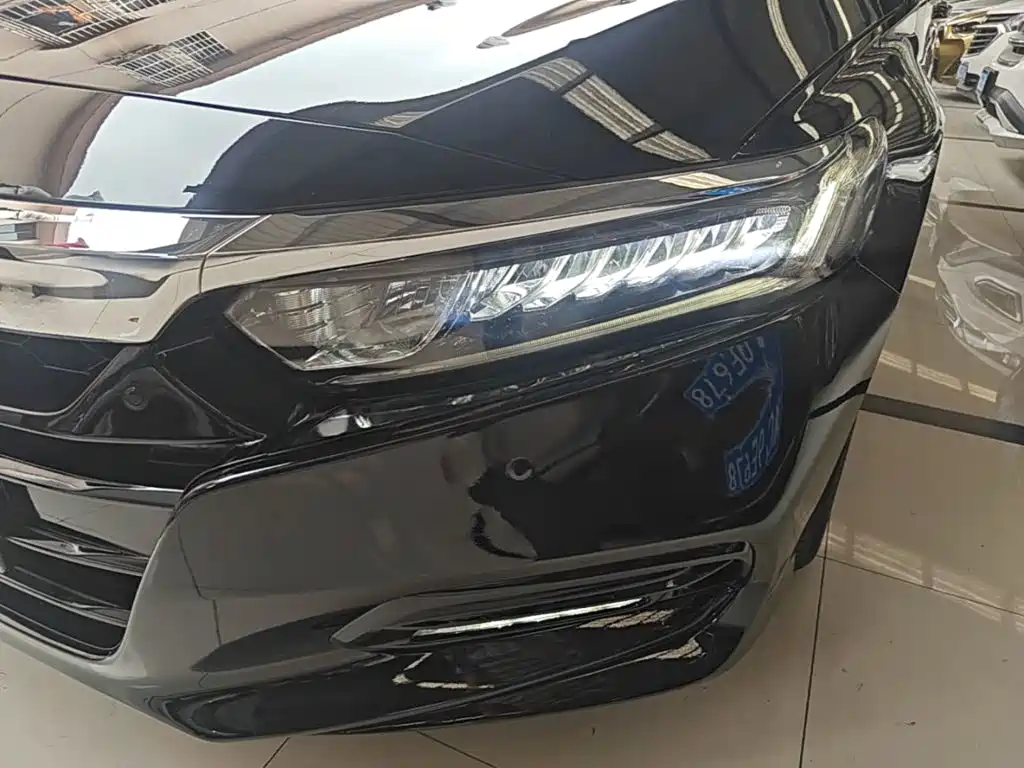 Honda Accord — миниатюра 24