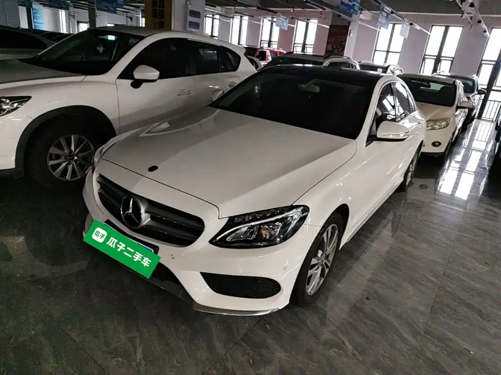 Mercedes-Benz C-Class — миниатюра 2