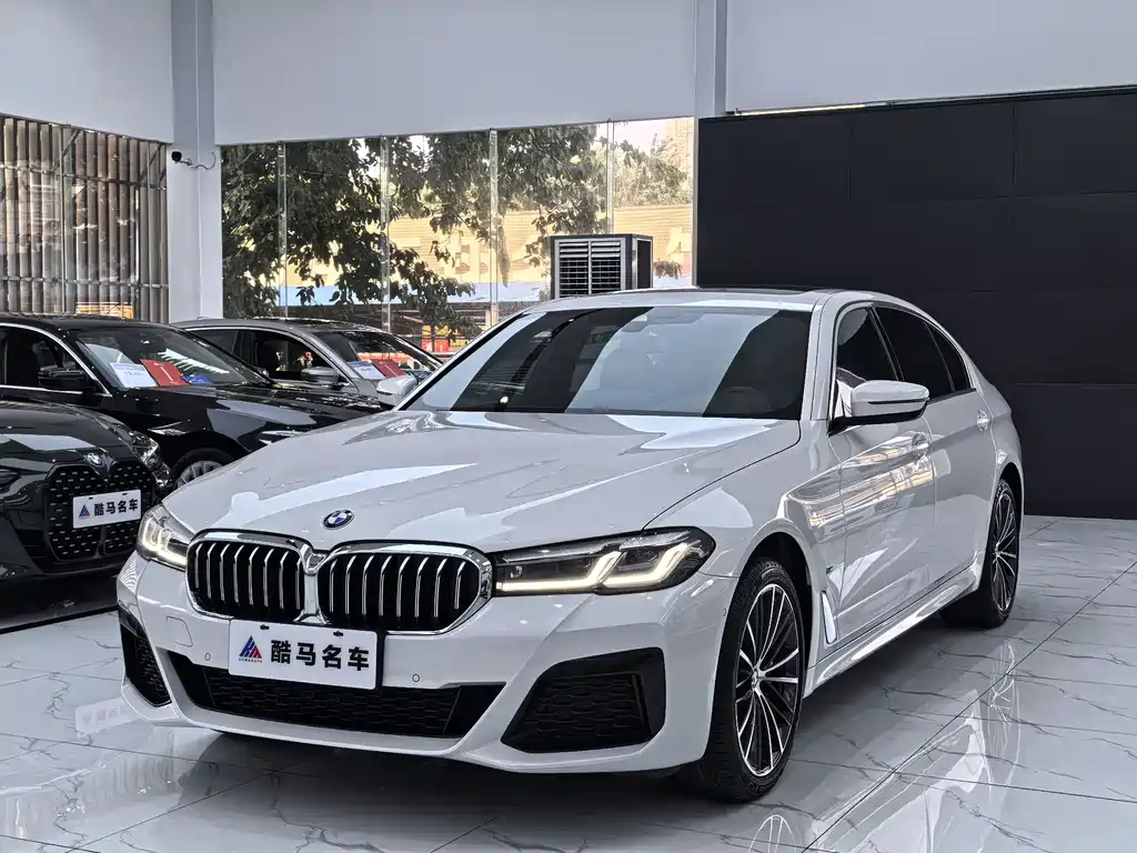 BMW 5 Series 2024