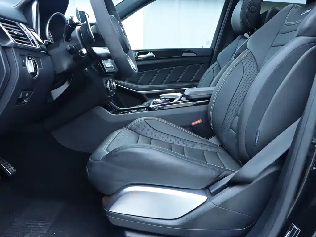 Mercedes-Benz GLS A MG 2017 AMG GLS 63 4MATIC