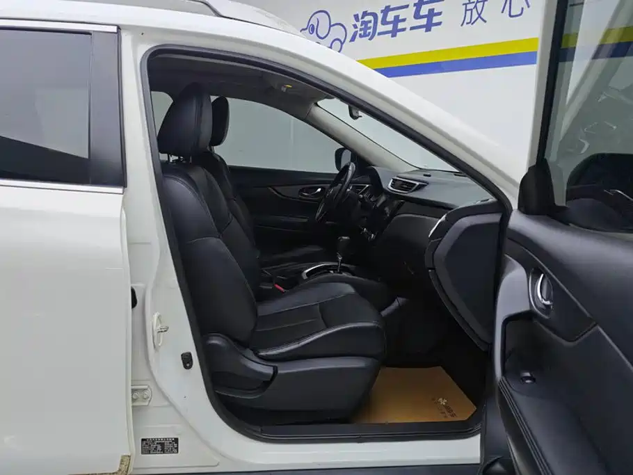 Nissan X-Trail 2.0L CVT Comfort Edition 2WD, фото 8