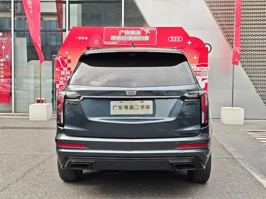 Cadillac XT6 2025 2.0T мест Luxury Executive