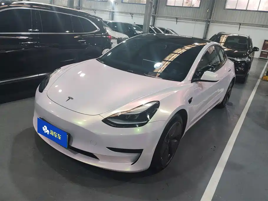 Tesla Model 3 2023