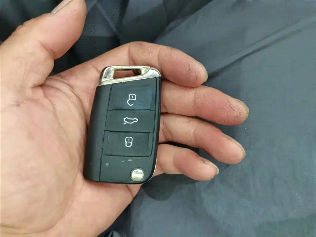 Volkswagen Sagitar 2023 300TSI DSG