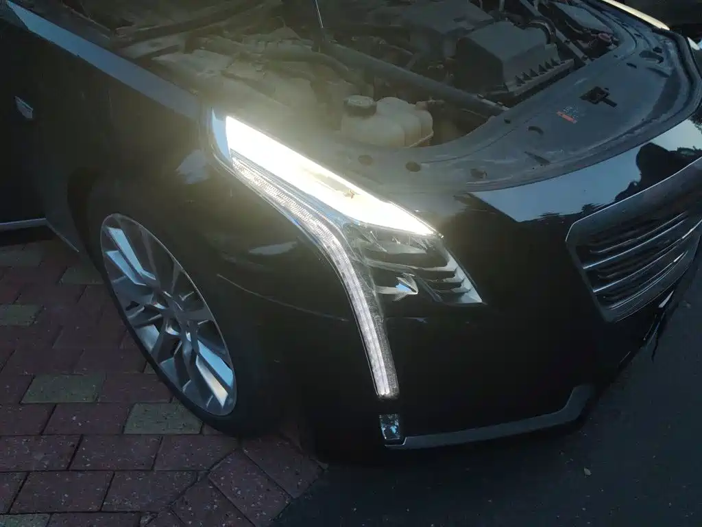 Cadillac CT6 — миниатюра 7