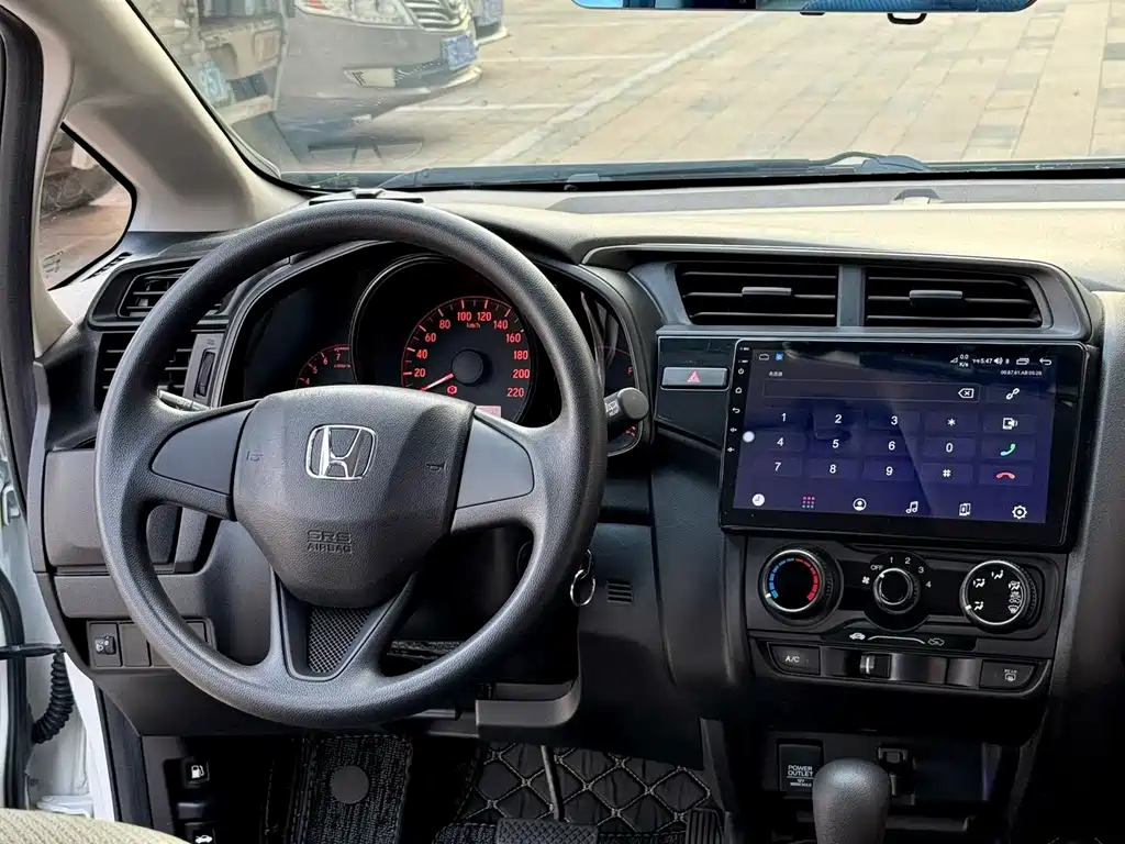 Honda Fit — миниатюра 3