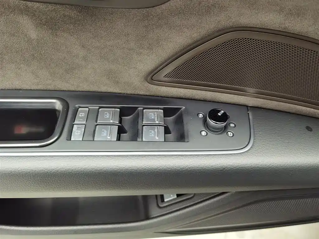 Audi A8 2022 A8L 50 TFSI quattro Comfort