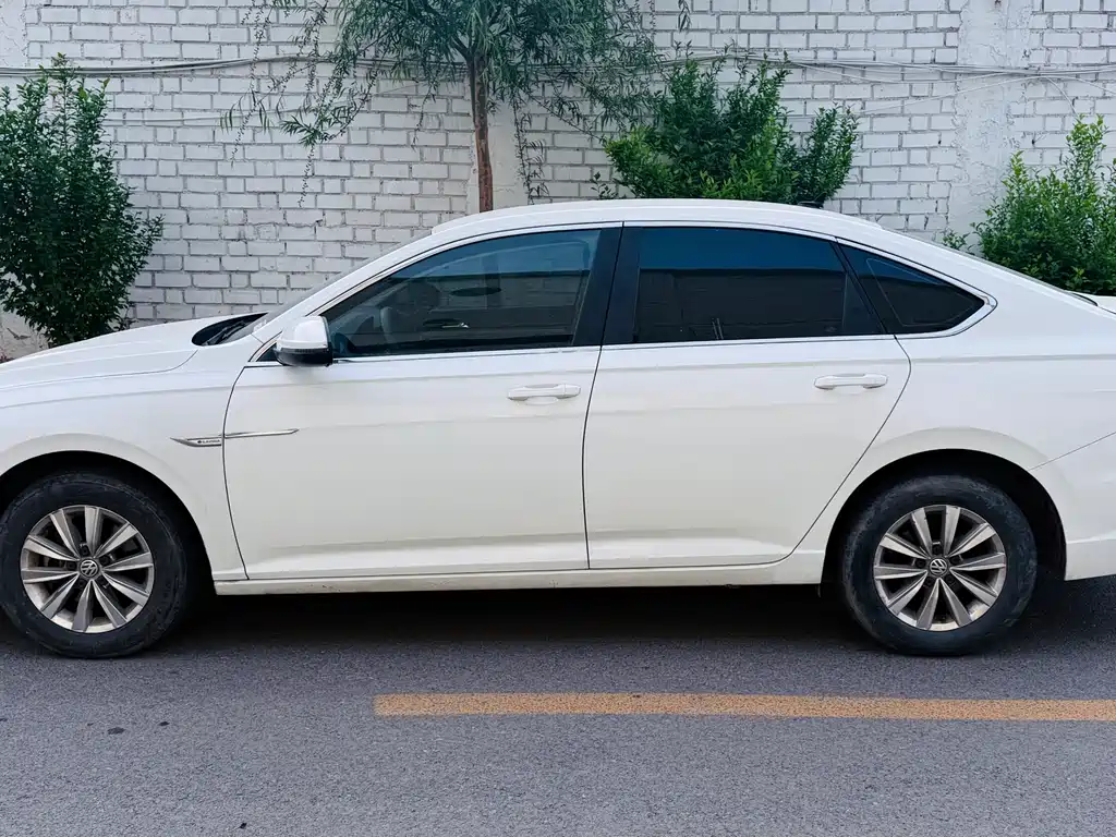 Volkswagen Lavida Pure Electric — миниатюра 4