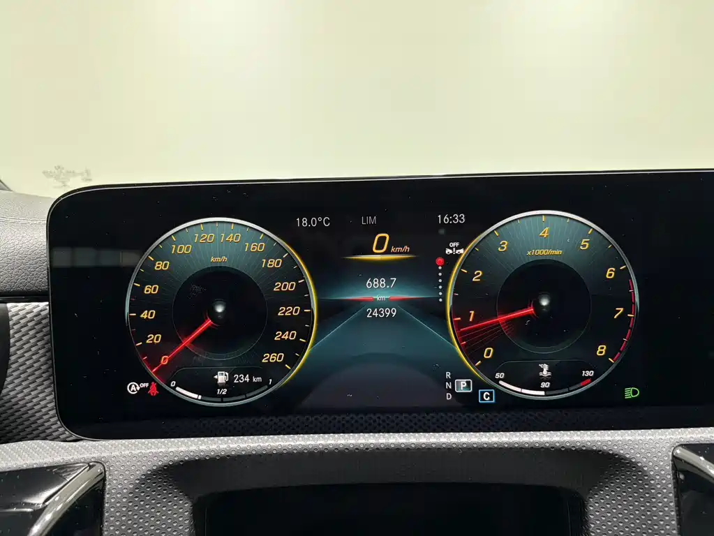 Mercedes-Benz A-Class 2022 — фото 22