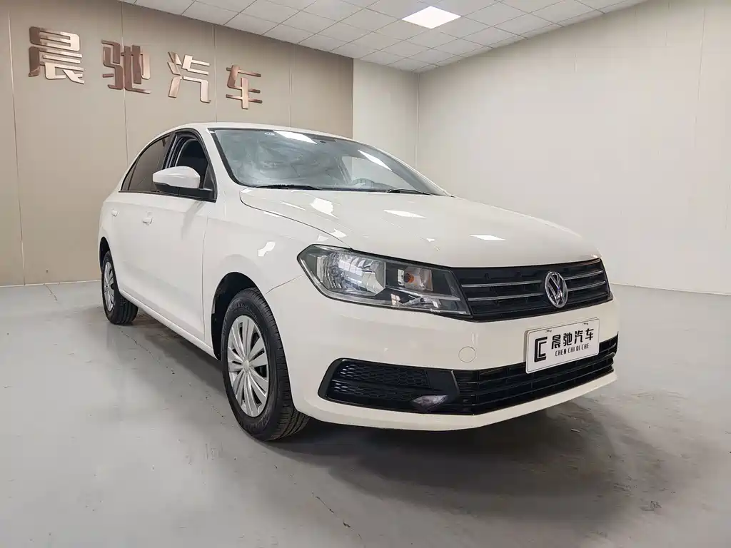 Volkswagen Santana — миниатюра 3