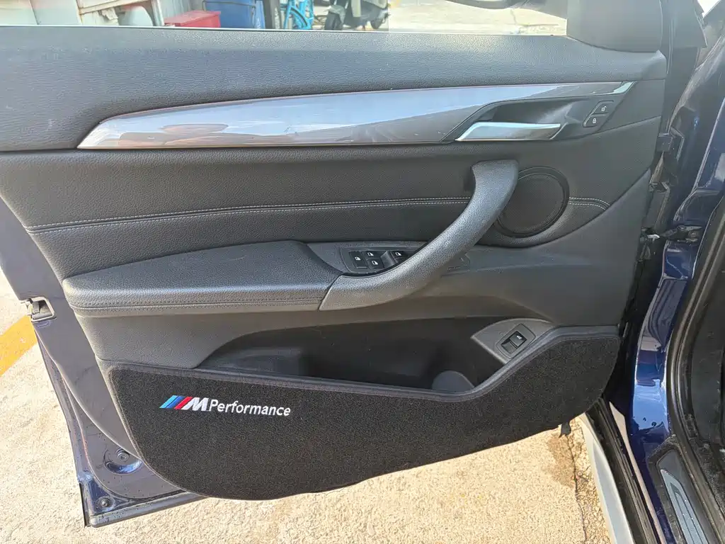 BMW X1 — миниатюра 3
