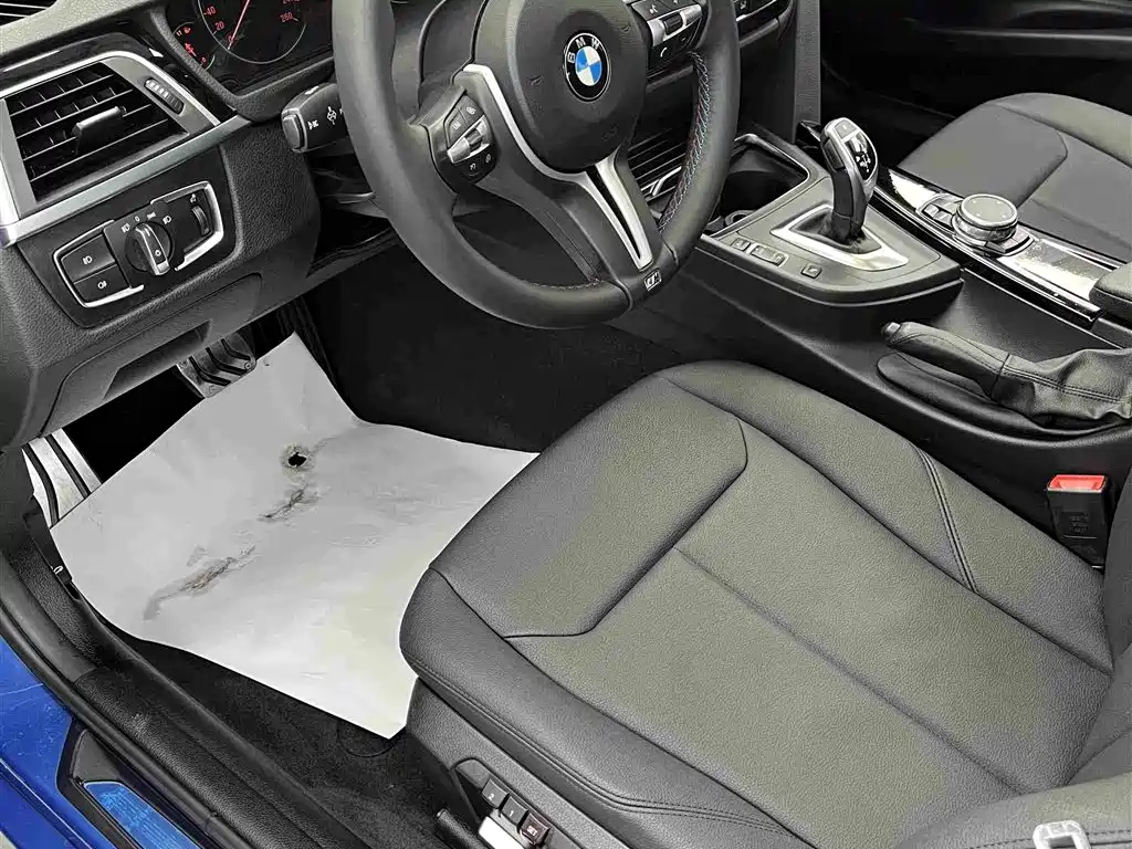 BMW 3 Series — миниатюра 7