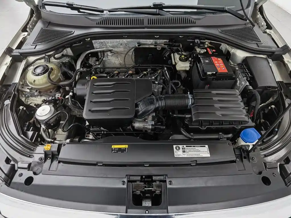 Volkswagen Lavida — миниатюра 6