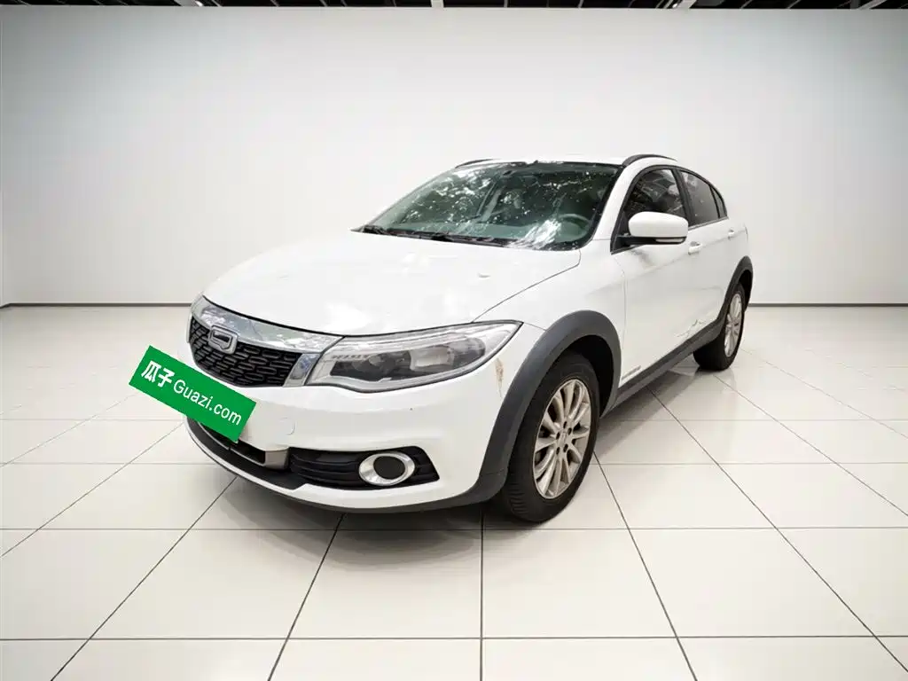 Qoros 3 2016 SUV 1.6T AT