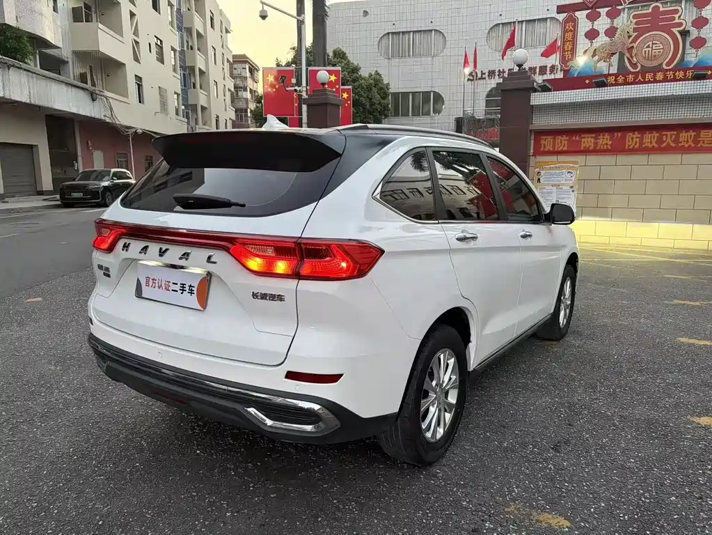 Haval M6 — миниатюра 5