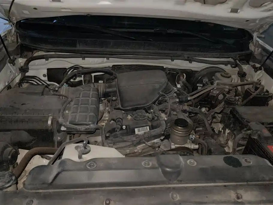 Toyota Land Cruiser Prado 2016 2.7L AT Standard