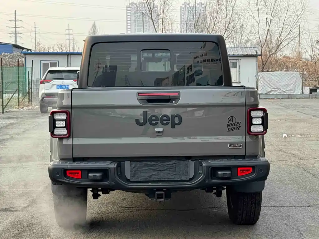 JEEP GLADIATOR