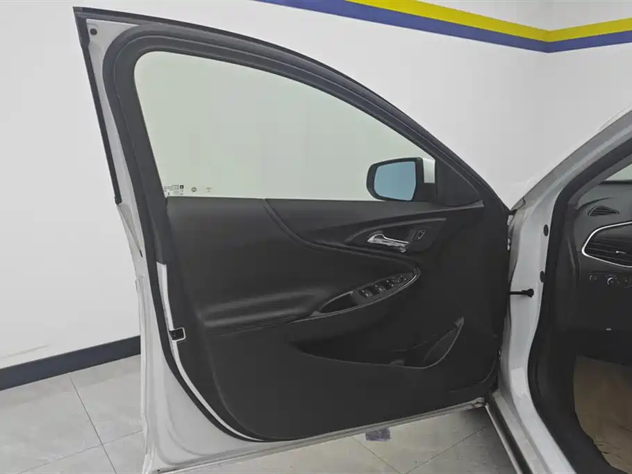 CHEVROLET MAI RUIBAO XL