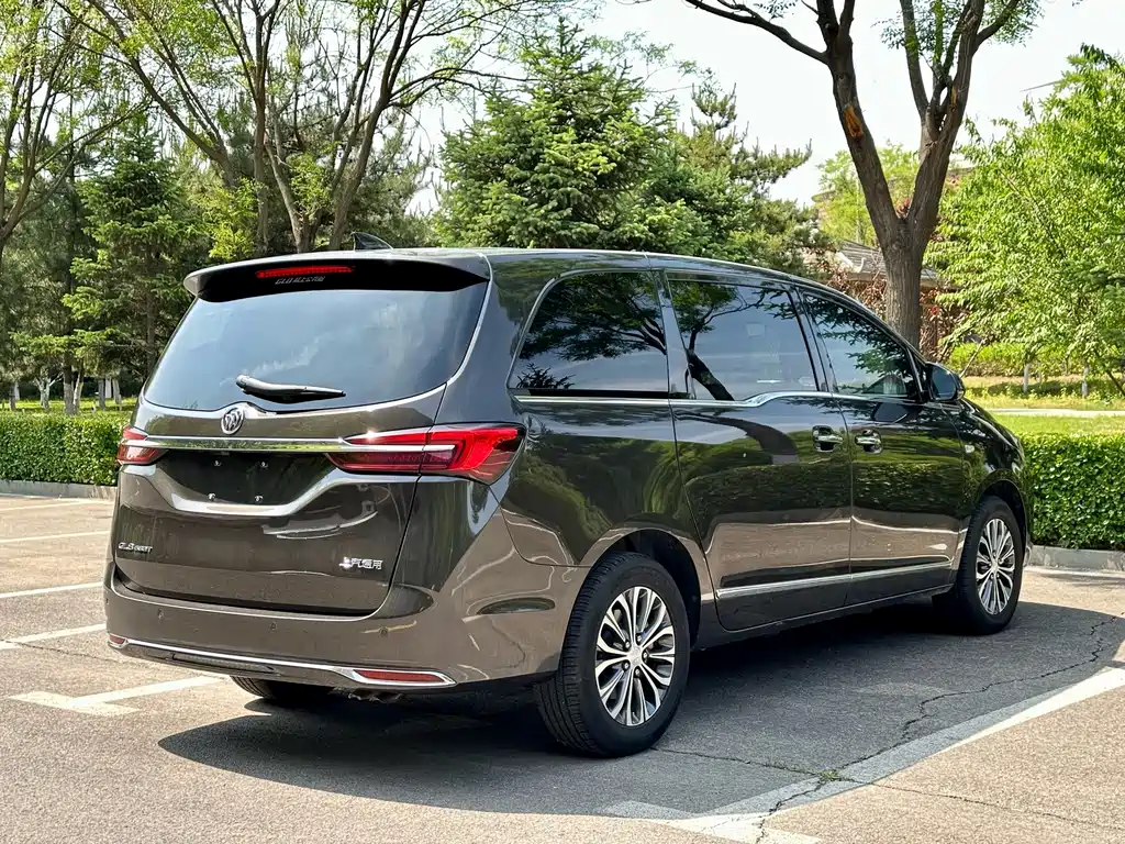 Buick GL8 2021 652T Luxury