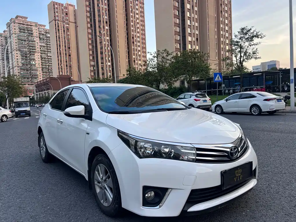 Купить Toyota Corolla