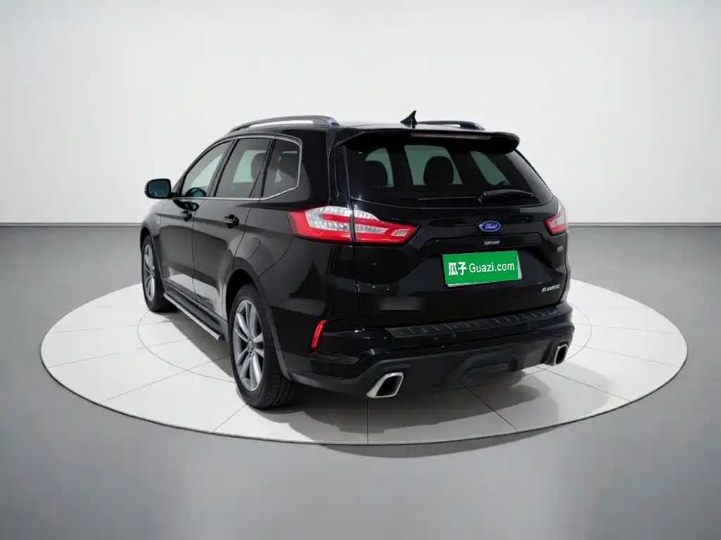 Ford Edge — миниатюра 4
