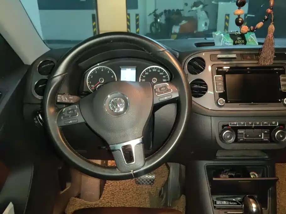 Volkswagen Tiguan — миниатюра 15