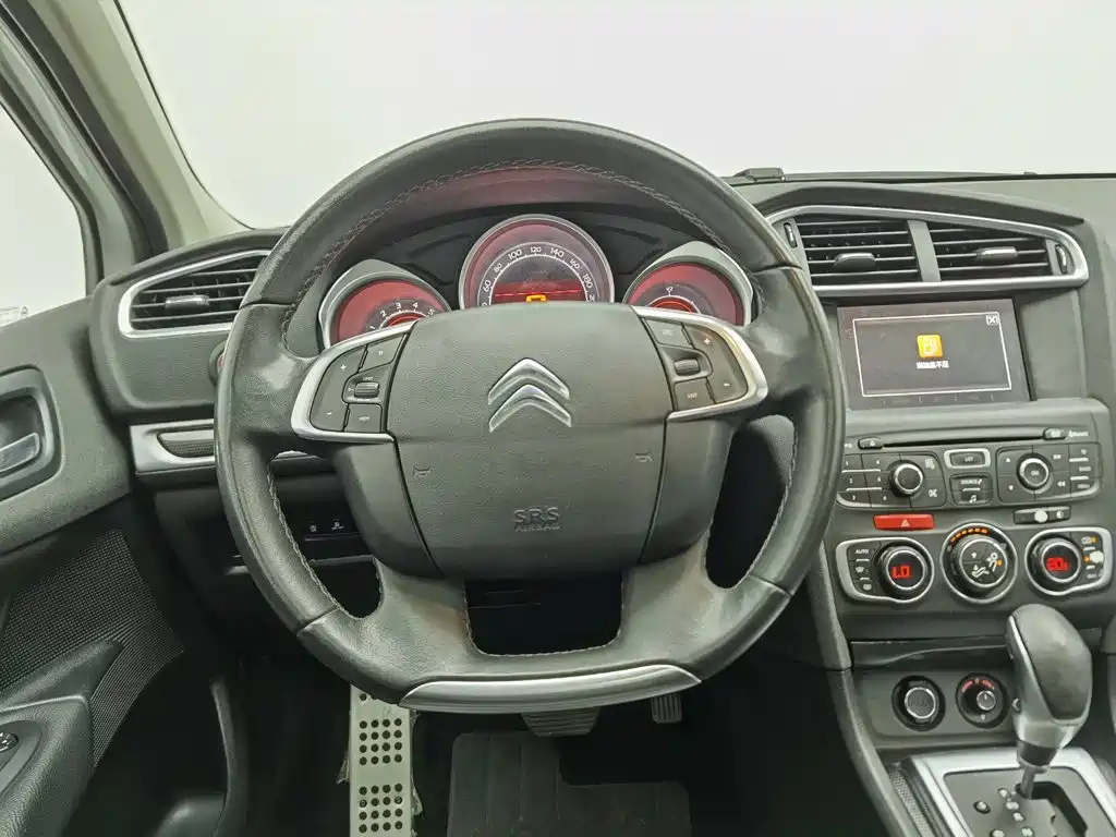 Citroen C4L — миниатюра 11