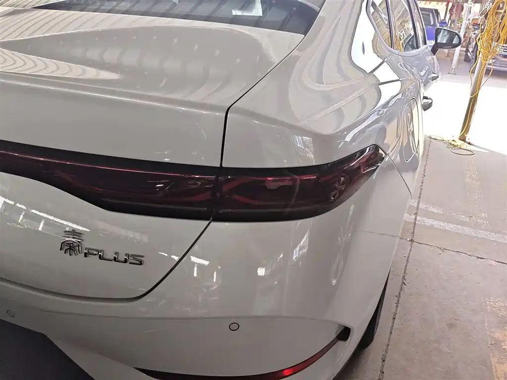 BYD Qin Plus PLUS 2025 DM-i Smart Drive 128KM