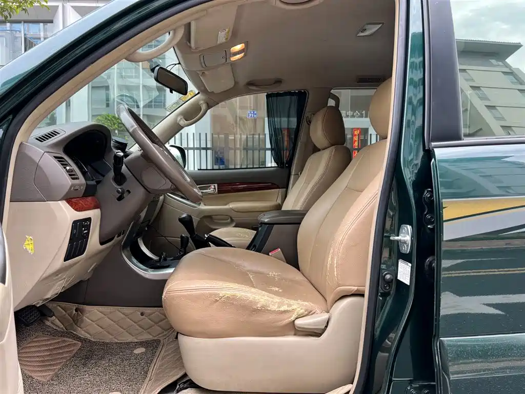 Toyota Land Cruiser Prado 2004 GX 2.7 AT