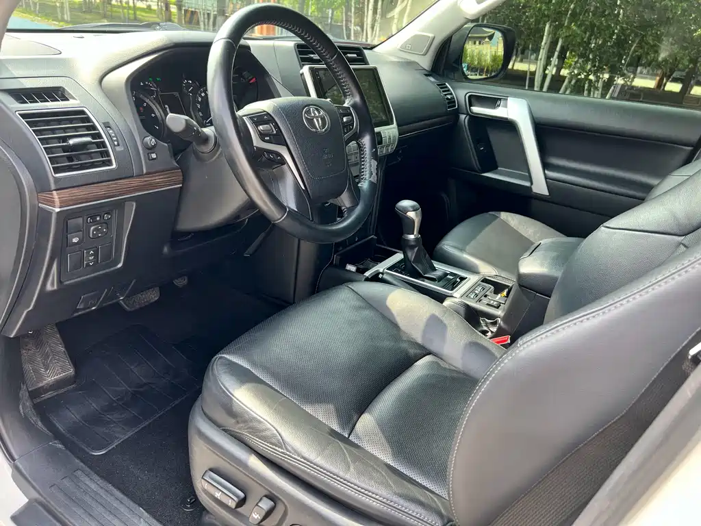 Toyota Land Cruiser Prado 2018 3.5L AT TX-L NAVI