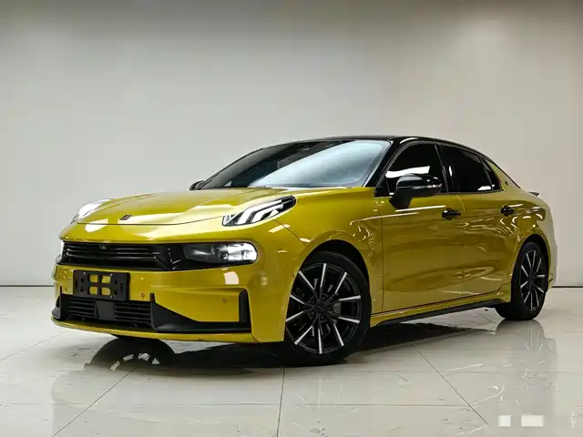 2020 Lynk & Co 03