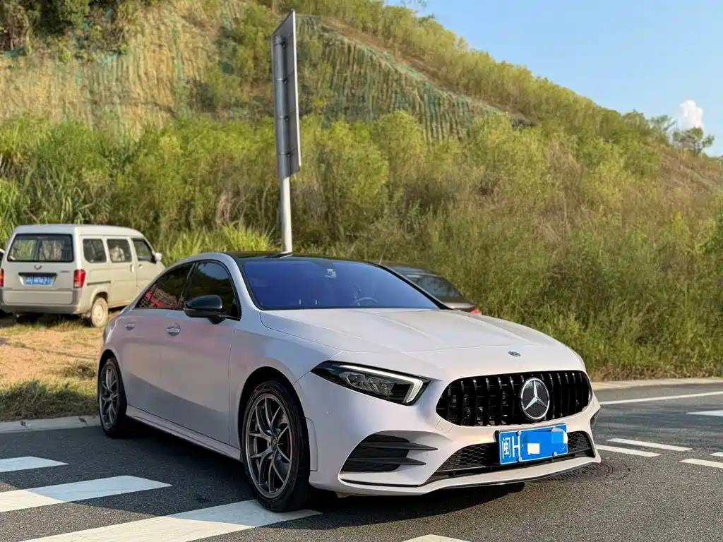 Mercedes-Benz A-Class — миниатюра 3