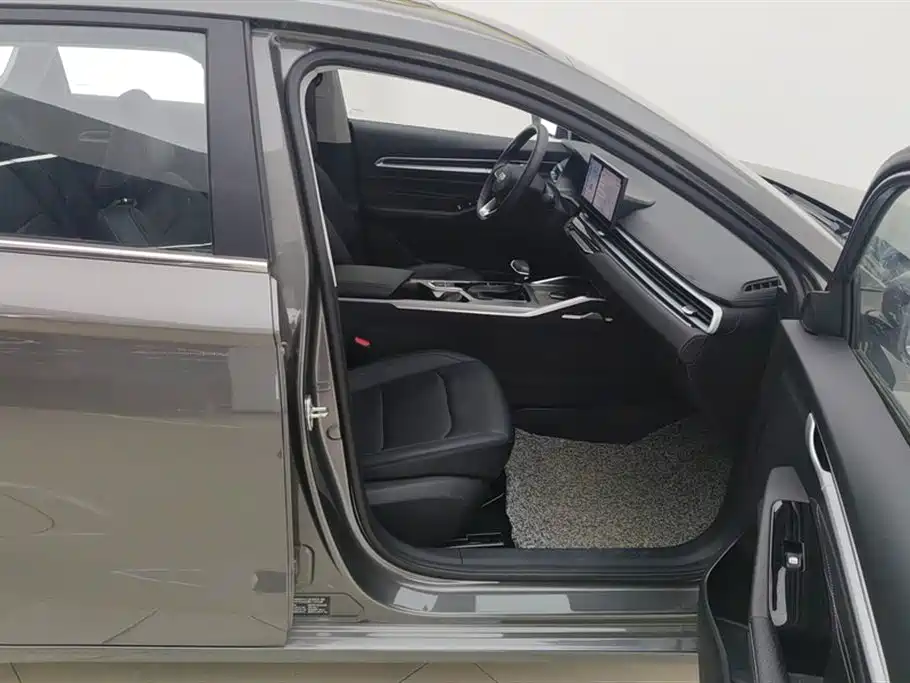 GEELY AUTOMOBILE EMGRAND