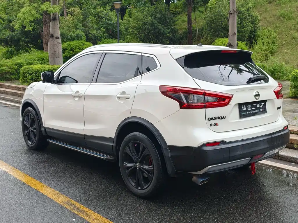 Nissan Qashqai 2021 2.0L CVT Luxury