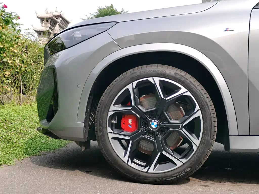 BMW M235L — миниатюра 8