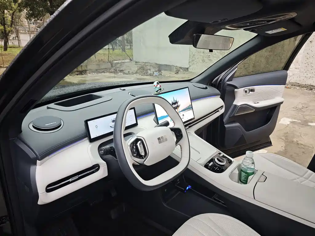 GEELY GALAXY GALAXY STARSHIP 7 EM I