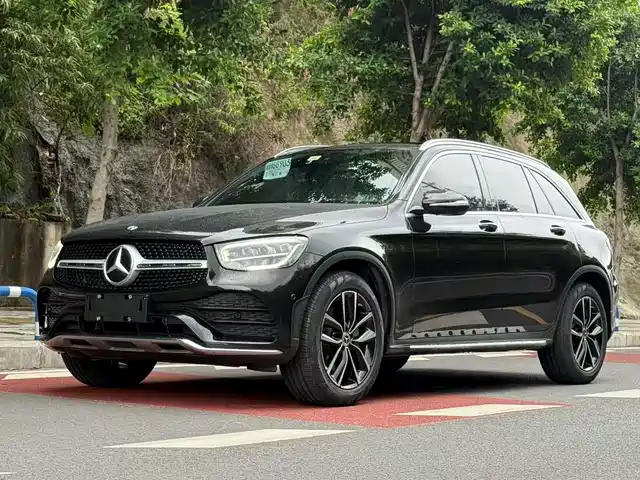 MERCEDES-BENZ GLC 2020