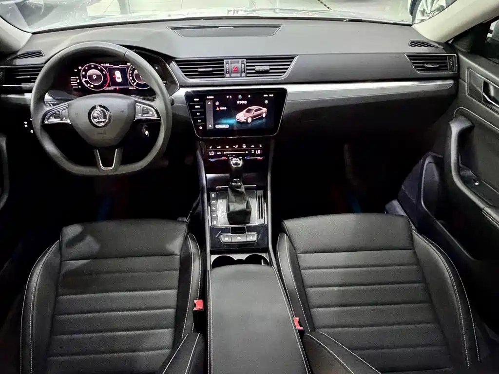 Skoda Superb 2023 TSI280 DSG Premium