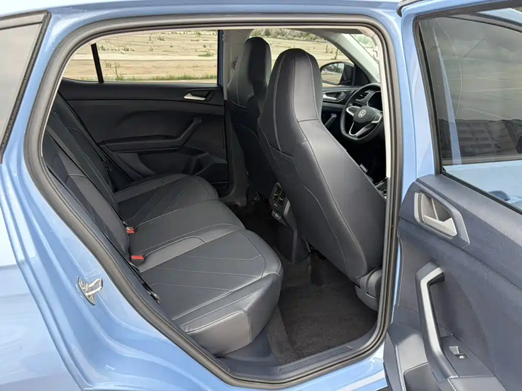 Volkswagen Tharu 2025 300TSI