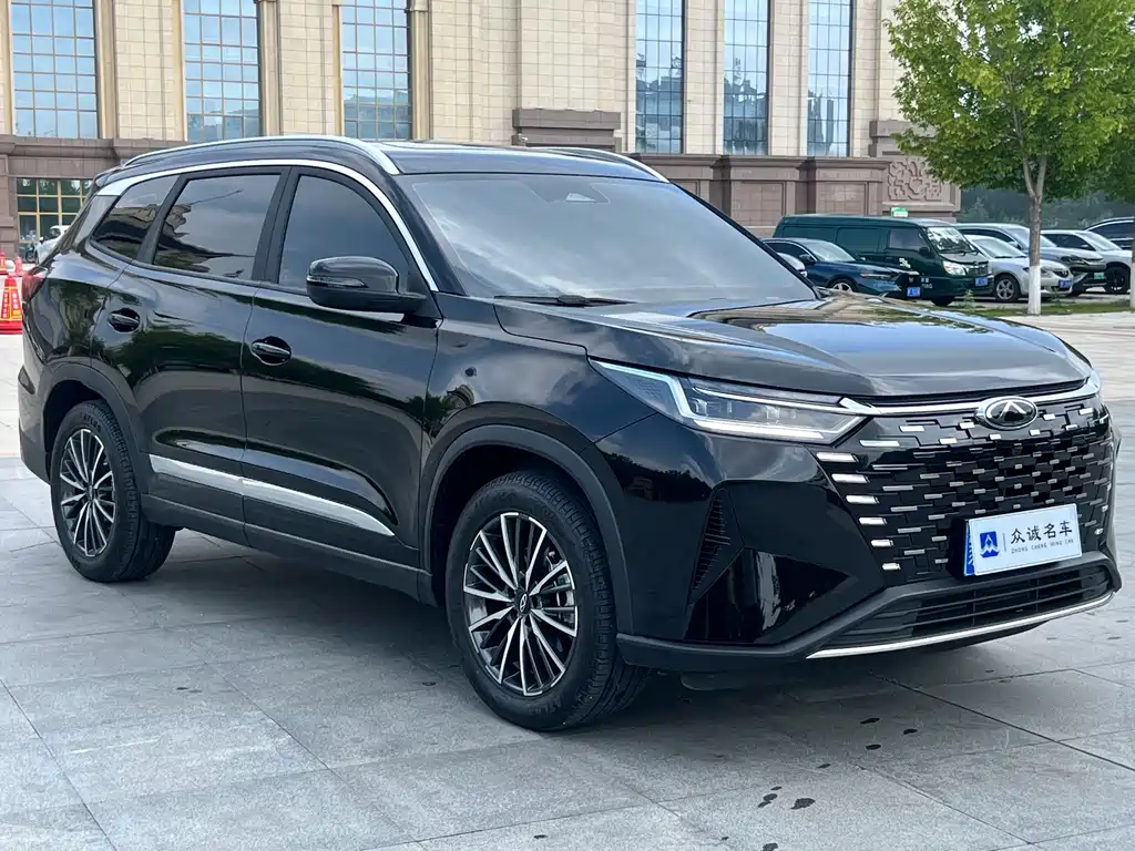 Chery 8 PLUS 2025 290TGDI DCT Luxury