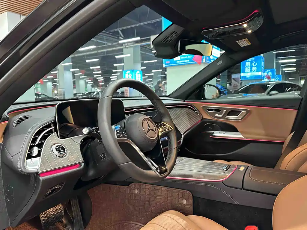 Mercedes-Benz E-Class E 2025 E 300 L Fashion