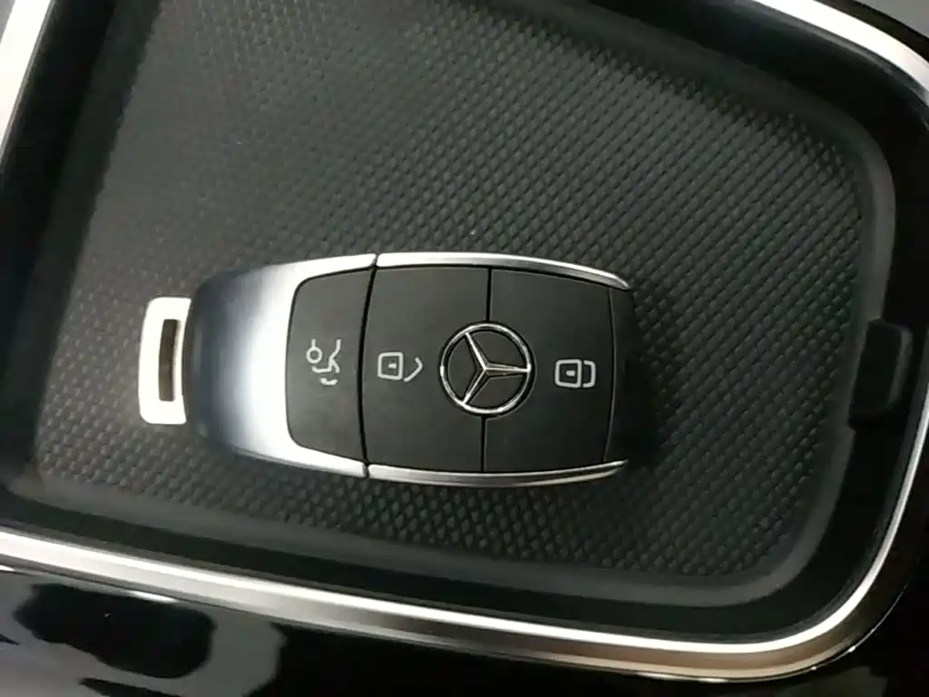 Mercedes-Benz EQB 2025 EQB 260