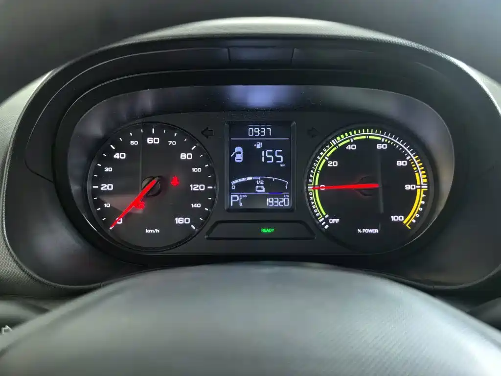 Roewe Clever 2022 311km