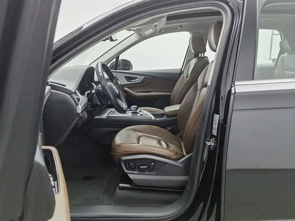 Audi Q7 2018 45 TFSI