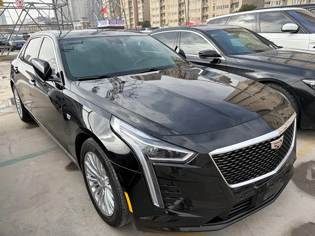 CADILLAC CT6