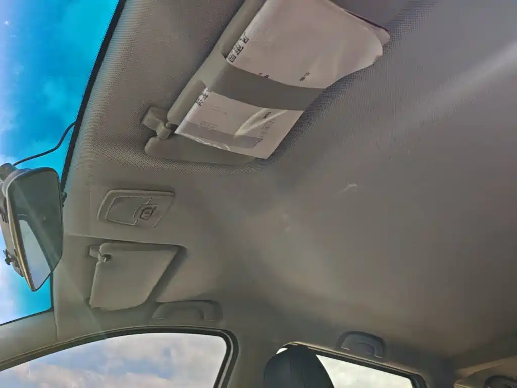 Wuling Hongguang S3 — миниатюра 18