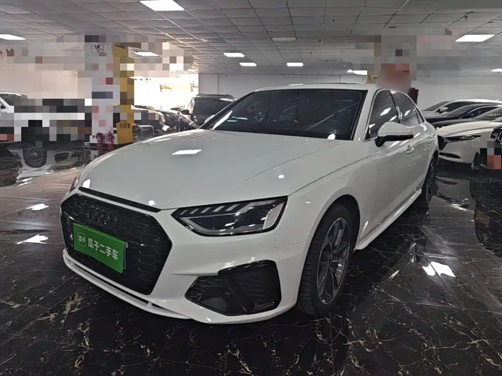 Audi A4L 2022 40 TFSI Fashion Dynamic Type