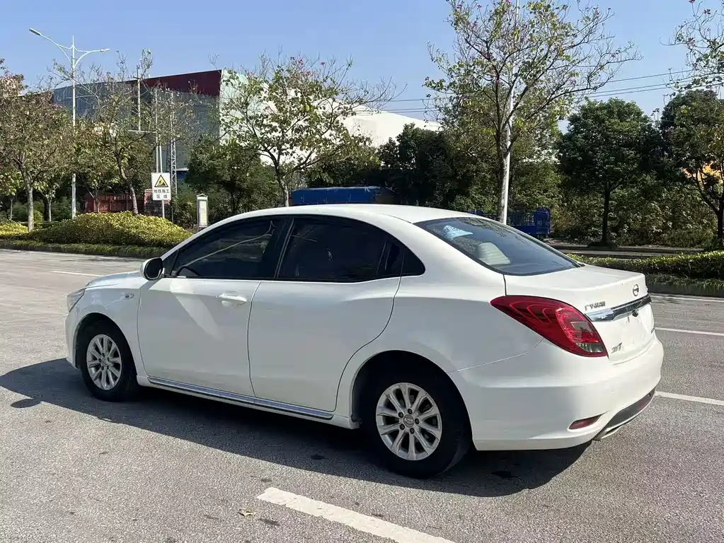 GAC TRUMPCHI GA3S VISION