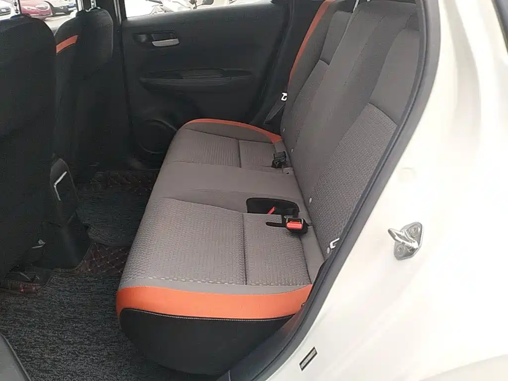 Honda Fit — миниатюра 17