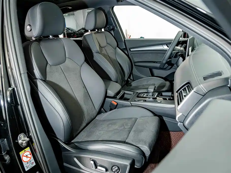 Audi Q5L Sportback — миниатюра 20